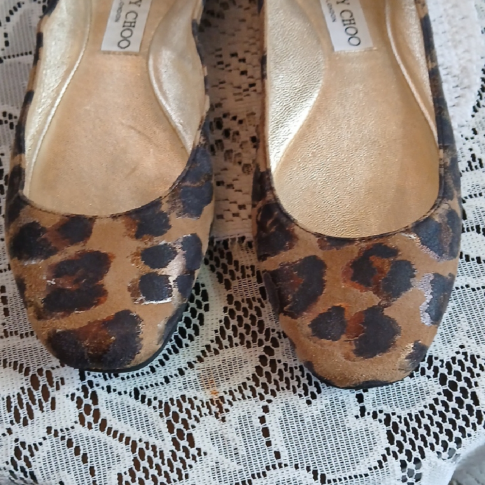 Jimmy Choo Brown and Black Flats - Picture 5 of 5